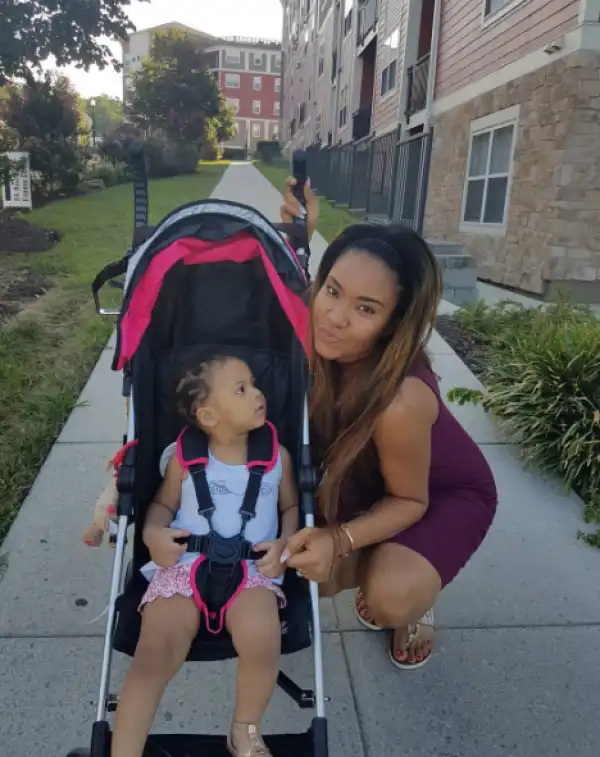 Anna Banner pose with her adorable daughter in new photo